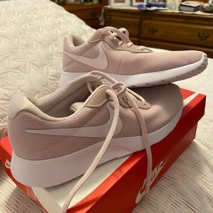 Nike Women’s Shoes